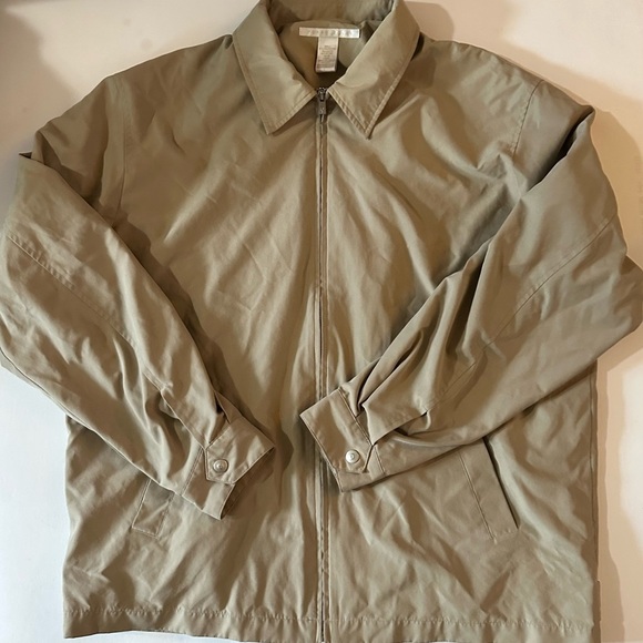 Perry Ellis Tan Lightweight Shirt Jacket with Zip-Up Closure - Picture 2 of 10